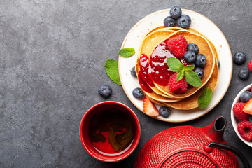 Canvas Print - Delicious homemade pancakes with summer berries