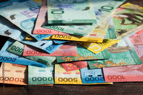 Fotografía Costa Rica money, Various banknotes, all denominations of paper