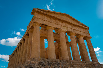 Wall Mural - Valley dei Templi, Agrigento, Sicily 