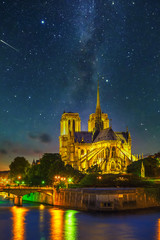 Fototapete - Notre Dame de Paris at night, France
