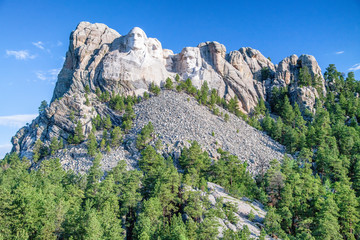 Fototapete - Mount Rushmore on a sunny day, USA