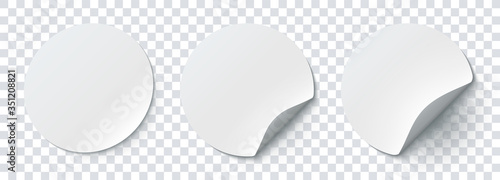 Fotografía Mockup realistic paper round stickers white colors with curved corner and shadow