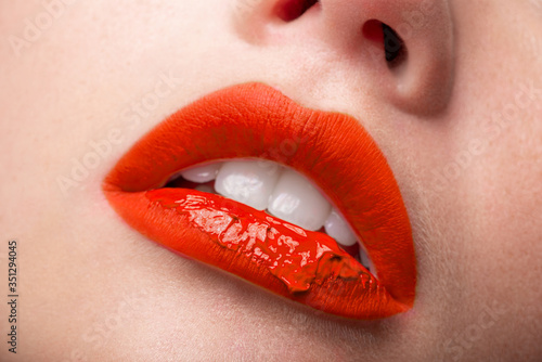 Cuadros en Lienzo Labios Beauty Editorial