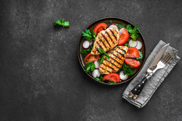 Canvas Print - Grilled chicken and vegetables