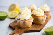 Lemon And Poppy Seed Cupcakes With Cheese Cream Frosting