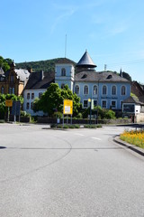 Wall Mural - Kreisverkehr in Traben-Trarbach