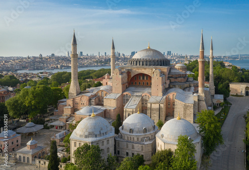 Fotomural Hagia Sophia Cathedral/Mosque/Museum in Istanbul Turkey