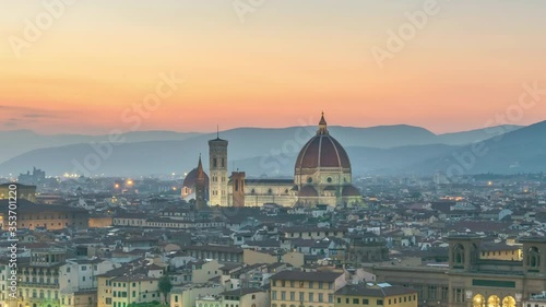 Fotografía Florence Italy time lapse 4K, city skyline day to night timelapse