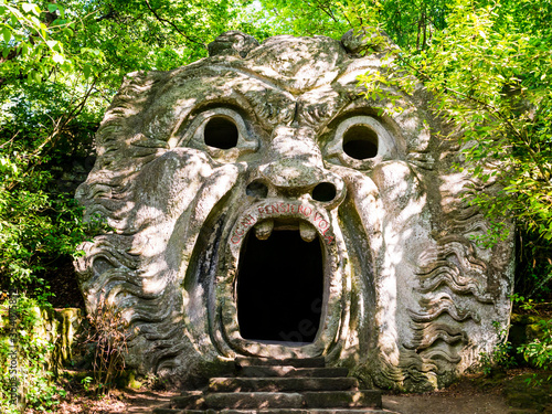Cuadros en Lienzo Stunning view of Orcus Mouth, a grotesque sculpture at famous Park of the Monste