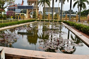 Poster - A pond in Vietnamese temple.