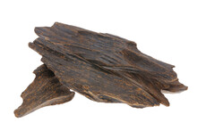 Selective Focus, Sticks Of Agar Wood Or Agarwood Background The Incense Chips Used By Burning For Incense & Perfumes Of Essential Oil As Oud Or Bakhoor