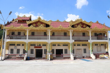 Poster - Pagode Botataung à Yangon, Myanmar