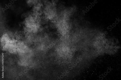Fotografía White powder explosion on black background