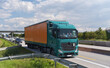 LKW zum Warentransport auf einer Autobahn // truck for shipping on the road