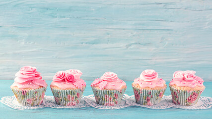 Poster - Pink  cup cakes