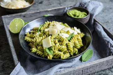 Poster - Fusilli pasta with pea pesto made from sage and pumpkin seeds