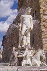 Wall Mural - Fountain of Neptune in Signoria square, Florence, Italy