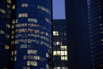 Canvas Print - Hochhaus in Frankfurt,abends