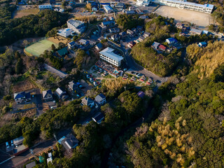 ドローンで空撮した志摩市のリゾート地の風景