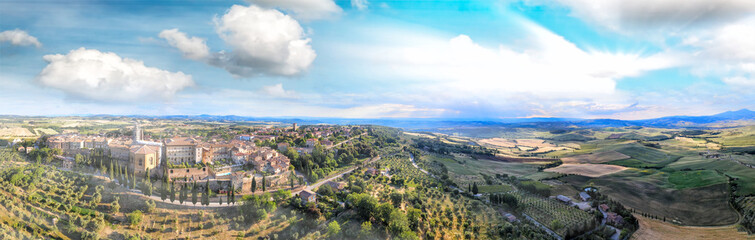 Wall Mural - Pienza, Tuscany. Aerial view at sunset of famous medieval town