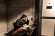 © jcfotografo - Dramatic scene of a detective