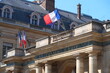 © Florence Piot - Façade du Conseil d'État au Palais-Royal à Paris, avec un drapeau français (France)