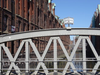 Canvas Print - Brücken in der historischen Speicherstadt von Hamburg