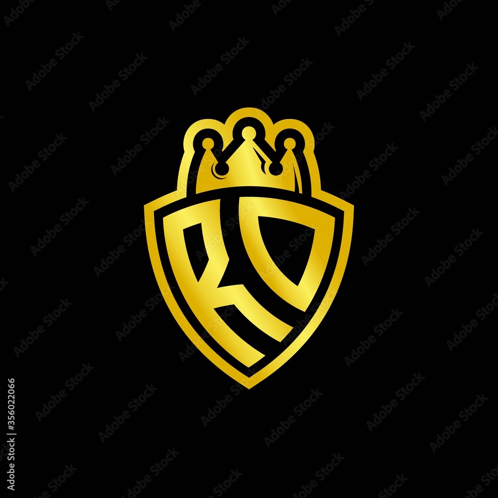 RD monogram logo with shield and crown style design template Stock ...