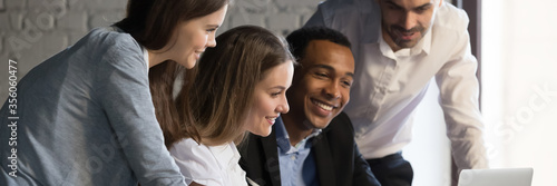 Fotomural Horizontal photo banner for website header design, diverse employees gathered in