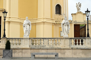 Sticker - Pfarrkirche Church statues in Laxenburg