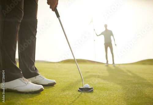 ゴルフ アドビストックのデザイン かべいろ Com おしゃれ壁紙リフォーム貼り替え インクジェット壁紙のかべいろ Com