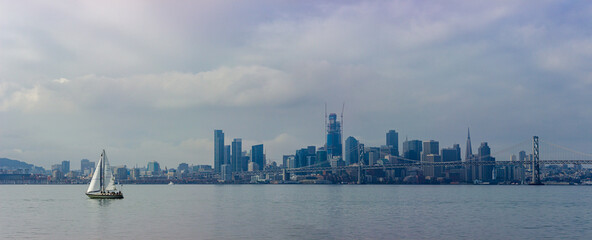 Wall Mural - San Francisco Skyline and sailboats on SF Bay from 2016