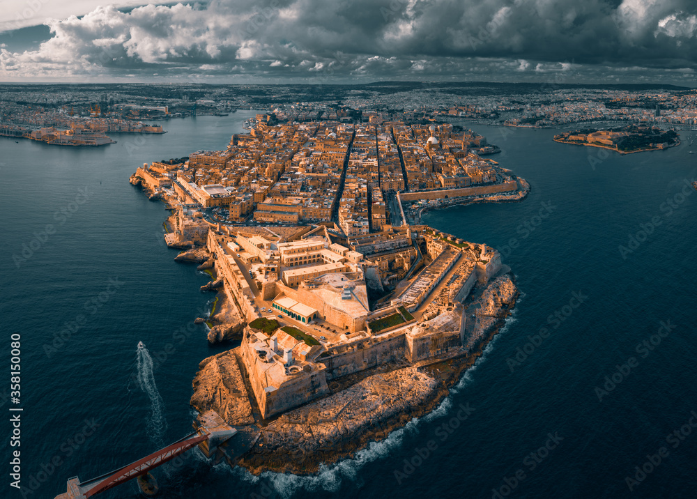 Obraz na płótnie Fort St Elmo, Valletta, Malta, aerial view. Valletta is the southernmost capital of Europe	
 w salonie