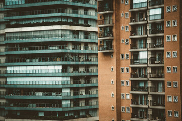 close on 2 residential buildings