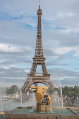 Wall Mural - view of the eiffel tower