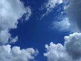 Fototapeta Na sufit - widok na niebo