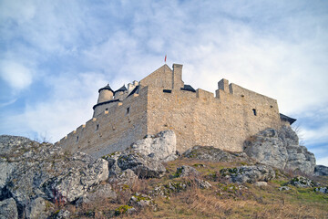 castle in the mountains Mirów