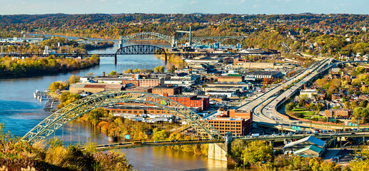 Poster - Bridges across the Ohio River in Pittsburgh, Pennsylvania