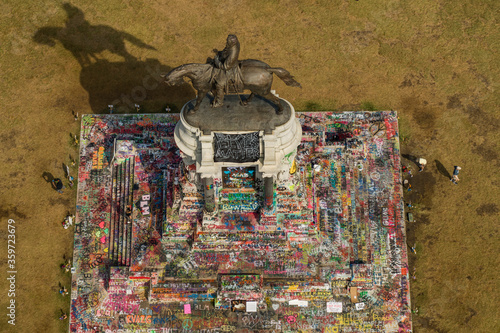 Fotografía Robert E Lee Monument, Black Lives Matter