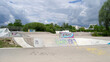 Skateboardplatz mit graffiti