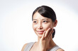 © west_photo - 素肌が綺麗な若い日本人女性