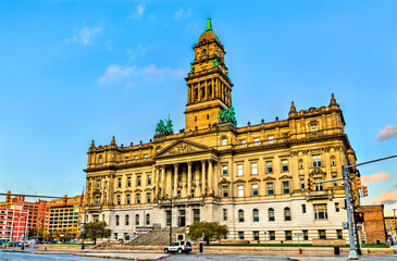 Canvas Print - Wayne County Courthouse, a monumental government structure in Downtown Detroit, United States