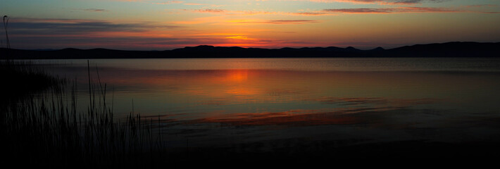 Sticker - Sunrise over the Lake Vrana (Croatia) - Sonnenaufgang über dem Vrana-See (Kroatien) 