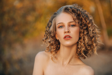 Wall Mural - curly hair in a blonde