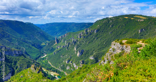 Cuadros en Lienzo Gorges du Tarn, Occitanie in France landscape