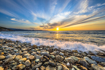 Poster - Waves breaking on pebble beach