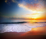 Fototapeta Zachód słońca - beautiful tropical sunset and sea