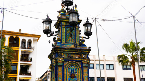 Fotomural monumental fountain at the centre decorated with Seville ceramics located on Pla