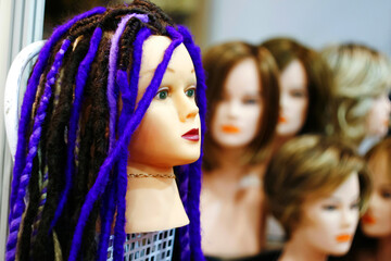 Female mannequins in wigs