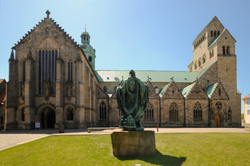 dom kirche, st. mariä himmelfahrt in hildesheim, unesco welterbe hildesheimer dom st. marien